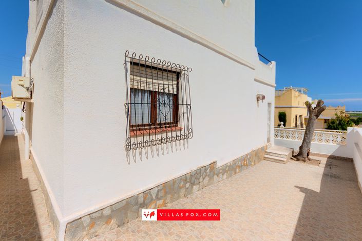 Image No.34-3 Bed Villa for sale