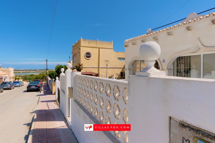 Image No.37-3 Bed Villa for sale