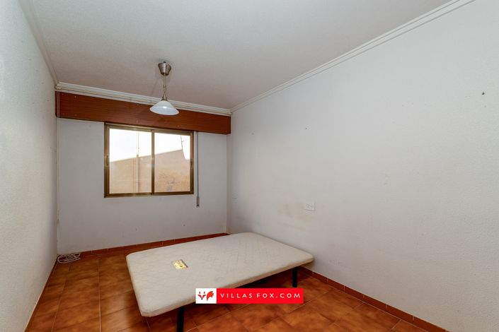 Image No.17-Appartement de 4 chambres à vendre