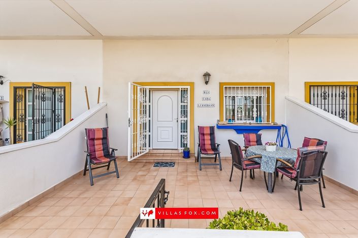 Image No.18-2 Bed Apartment for sale