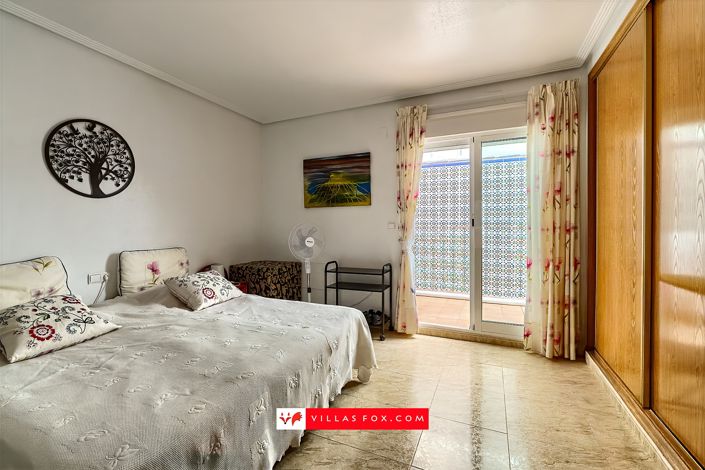 Image No.23-2 Bed Apartment for sale