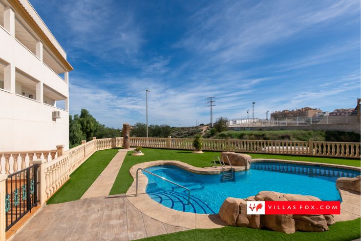 Image No.34-2 Bed Apartment for sale