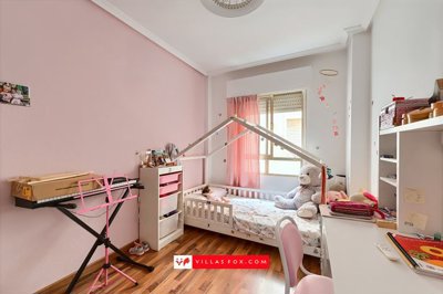 1645sanmigueldesalinaschurchsquareapartmentfo