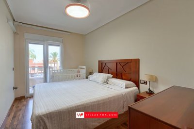 1645sanmigueldesalinaschurchsquareapartmentfo