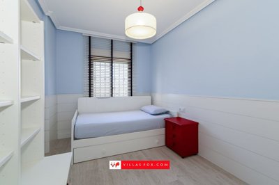 1656sanmigueldesalinastowncentretownhousefors