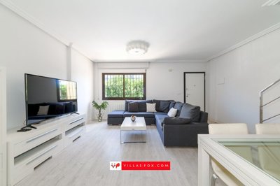 1656sanmigueldesalinastowncentretownhousefors
