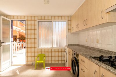 1657sanmigueldesalinastraditionaltownhousefor