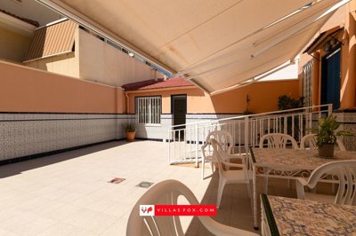 1657sanmigueldesalinastraditionaltownhousefor