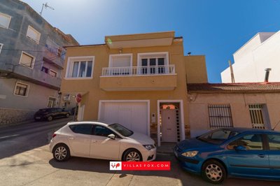 1657sanmigueldesalinastraditionaltownhousefor