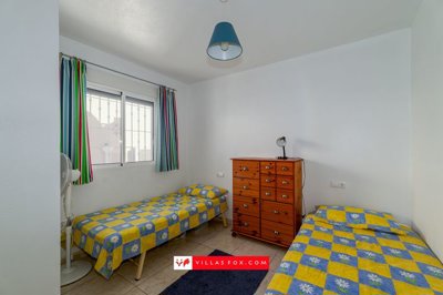 16641790616141townhousewithlargegardenforsale