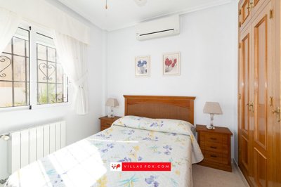 1665bigastrodetachedvillawithpoolforsale-8
