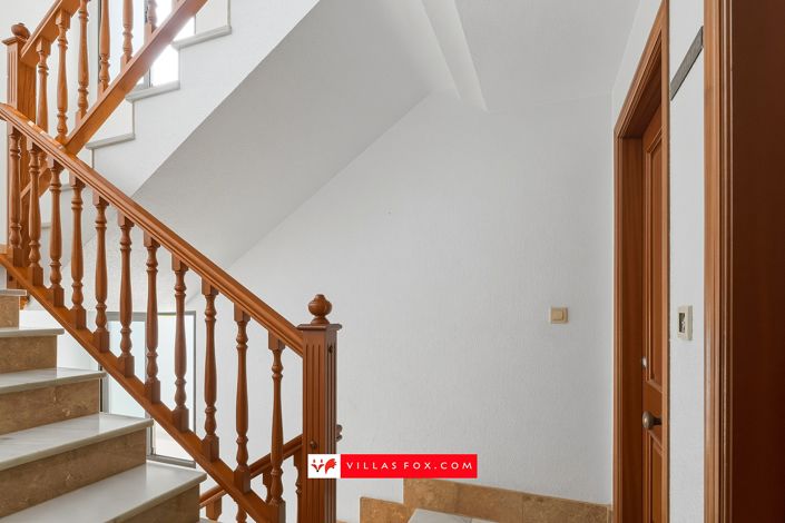 Image No.28-3 Bed Apartment for sale