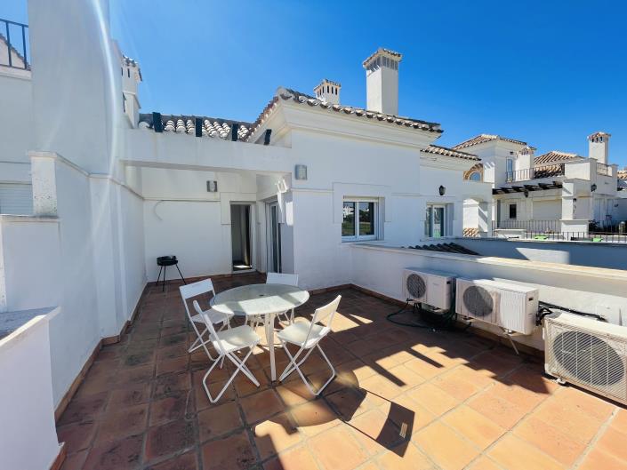 Image No.21-2 Bed Townhouse for sale