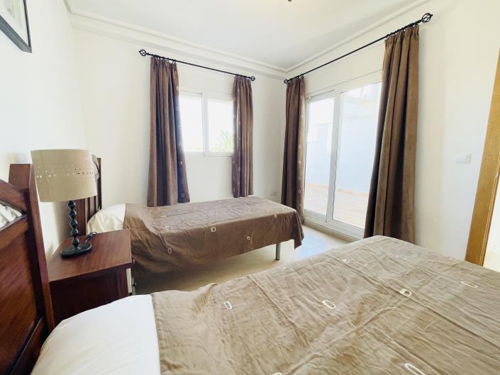 Image No.18-2 Bed Townhouse for sale