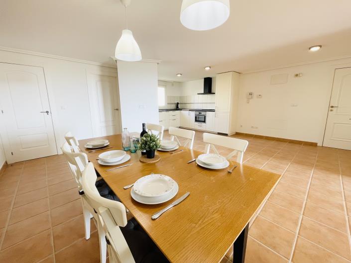 Image No.5-2 Bed Apartment for sale