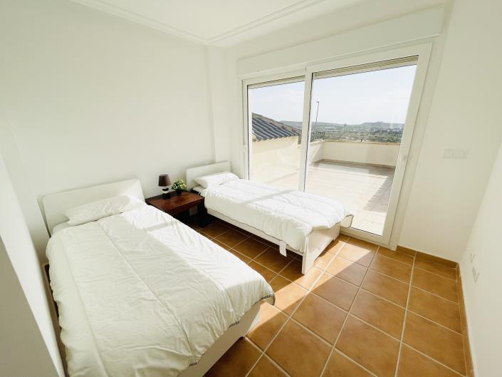 Image No.25-2 Bed Apartment for sale