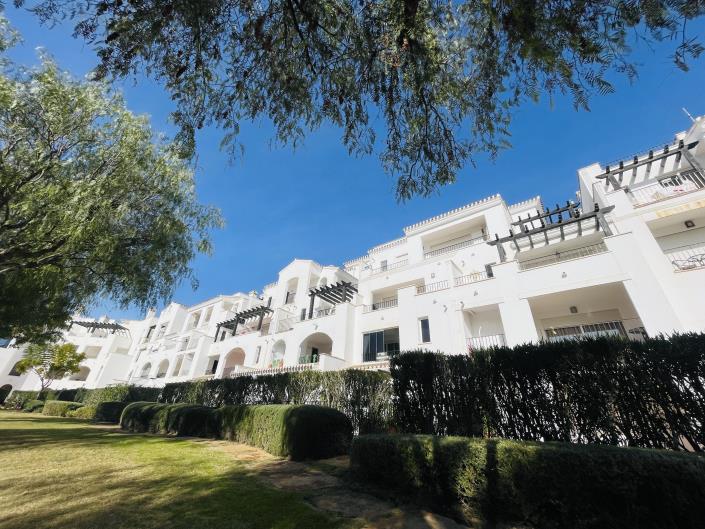 2 Bedrooms apartment for sale in La Torre Golf Resort south facing