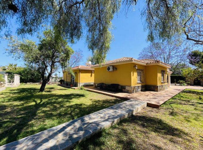 Image No.8-3 Bed Country House for sale