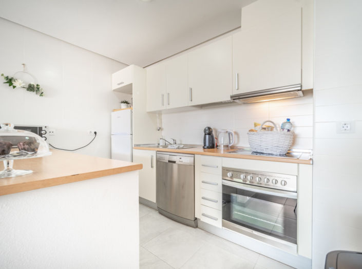 Image No.10-1 Bed Apartment for sale