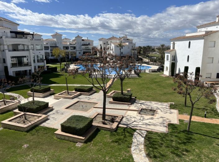 Image No.1-Appartement de 2 chambres à vendre à La Torre Golf Resort
