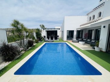Selling Sunset most sold property
