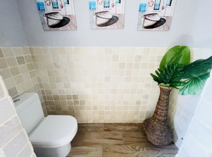 Image No.21-3 Bed Villa for sale