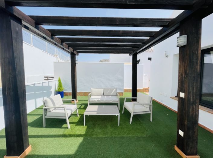 Image No.10-3 Bed Villa for sale