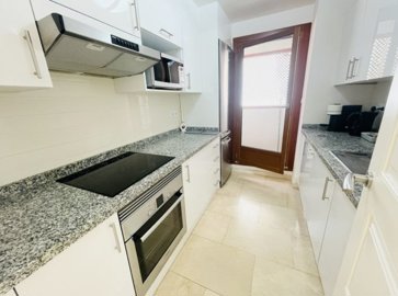 img0204-758x564