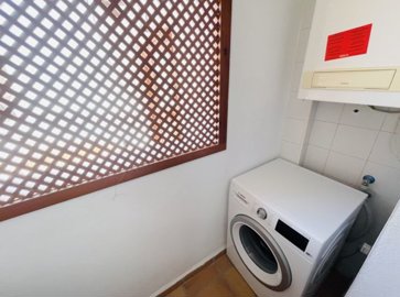 img0205-758x564