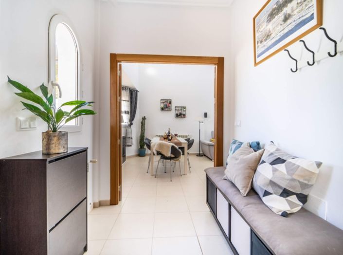 Image No.20-2 Bed Villa for sale