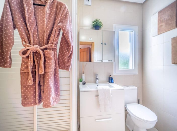 Image No.30-2 Bed Villa for sale