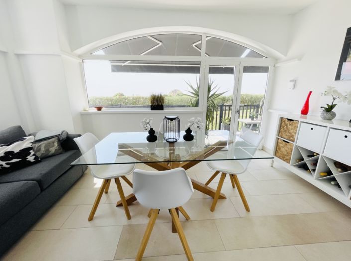 Image No.14-3 Bed Apartment for sale