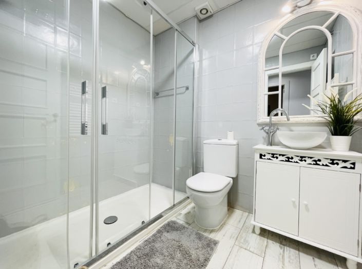 Image No.33-3 Bed Apartment for sale