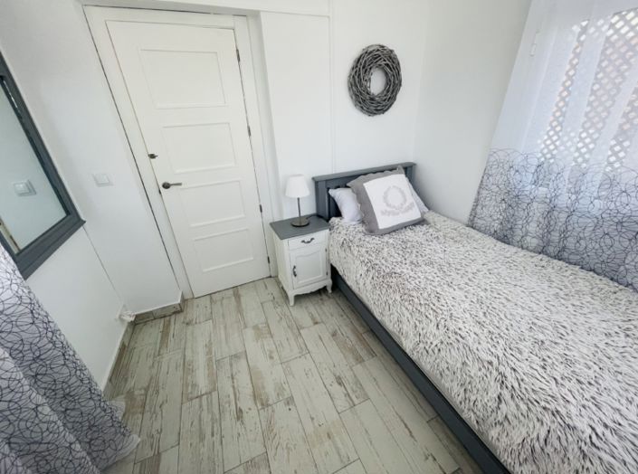 Image No.35-3 Bed Apartment for sale