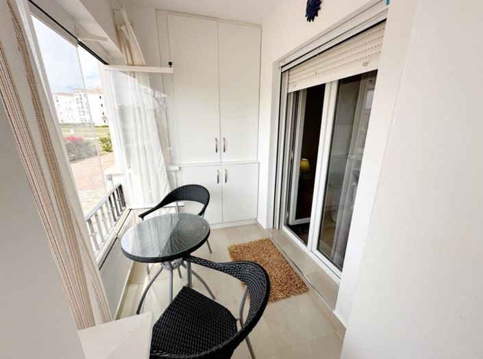 Image No.25-2 Bed Apartment for sale