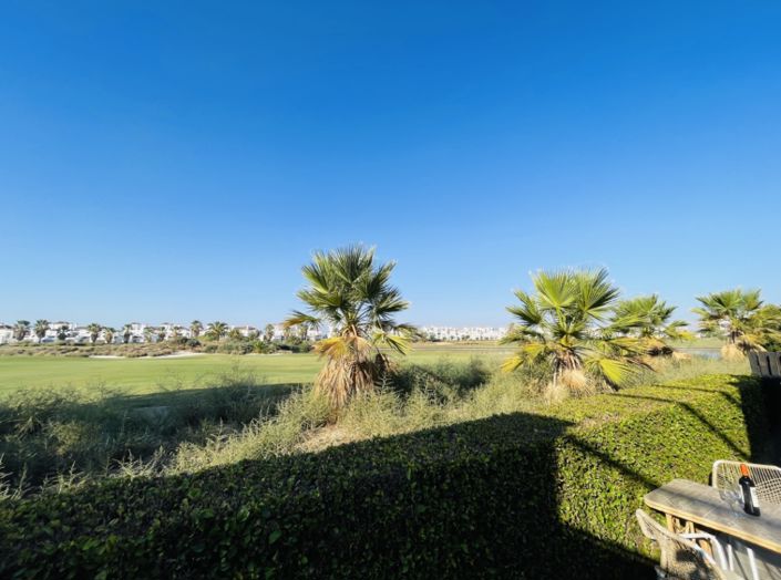 Image No.18-2 Bed Townhouse for sale