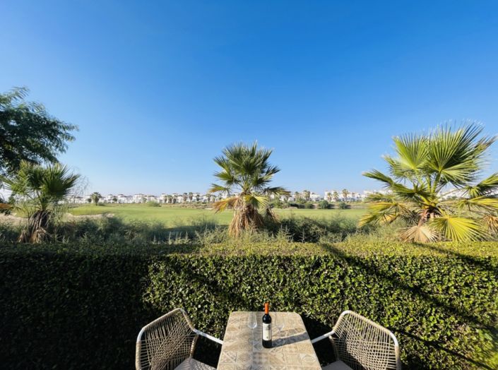 Image No.17-2 Bed Townhouse for sale