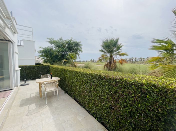 Image No.21-2 Bed Townhouse for sale