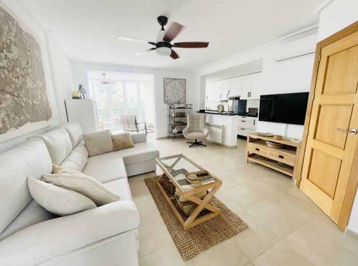 Image No.3-2 Bed Townhouse for sale