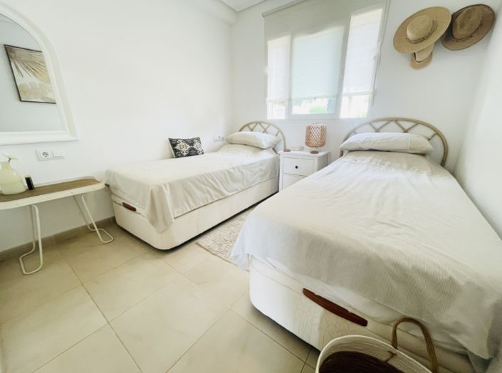 Image No.24-2 Bed Townhouse for sale