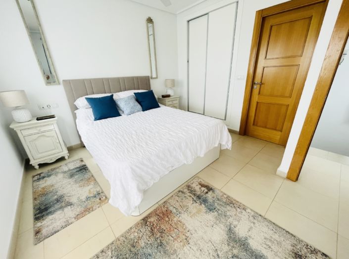 Image No.30-2 Bed Townhouse for sale