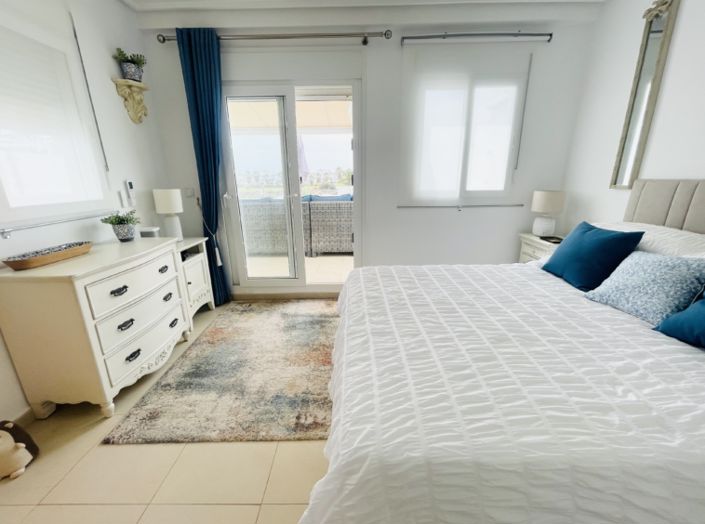 Image No.32-2 Bed Townhouse for sale