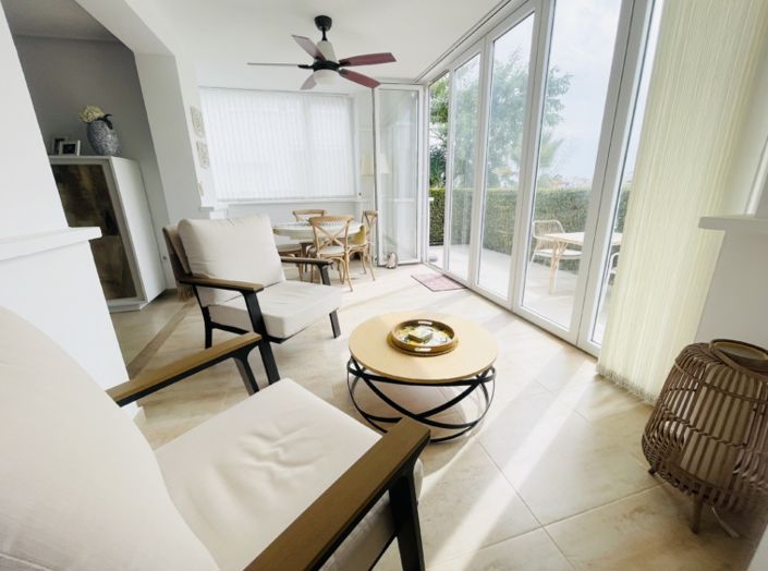 Image No.9-2 Bed Townhouse for sale