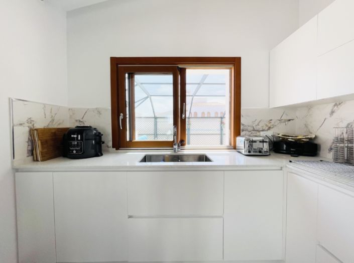 Image No.10-4 Bed Villa for sale