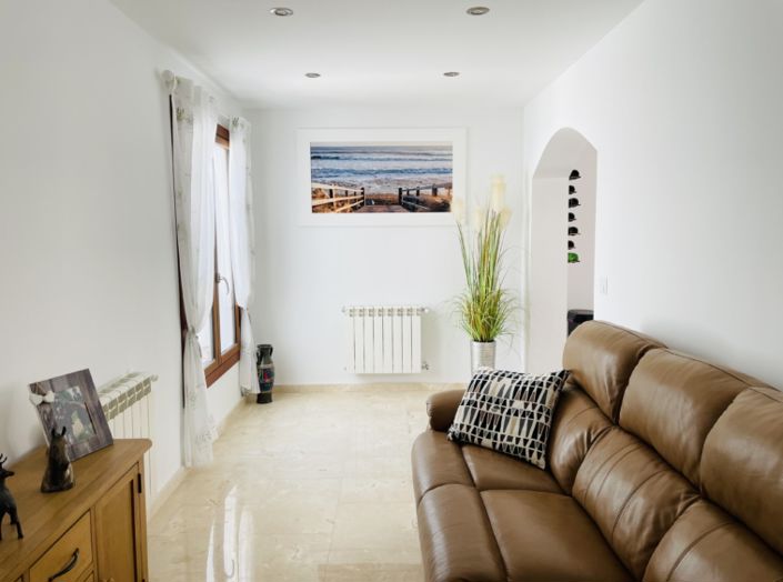 Image No.17-4 Bed Villa for sale