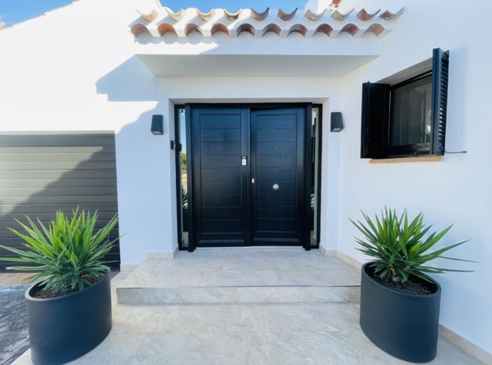 Image No.5-4 Bed Villa for sale