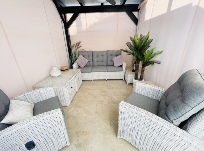 Image No.40-4 Bed Villa for sale