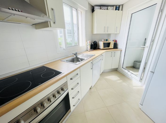 Image No.13-2 Bed Apartment for sale