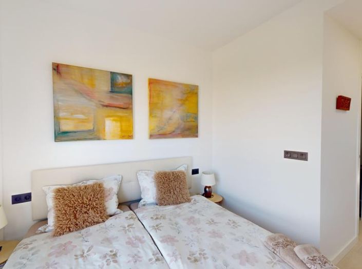 Image No.14-2 Bed Apartment for sale