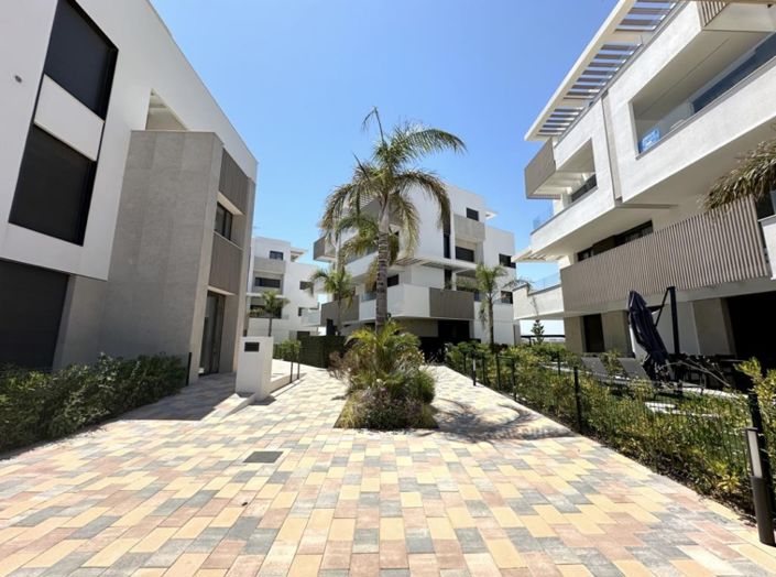 Image No.24-2 Bed Apartment for sale